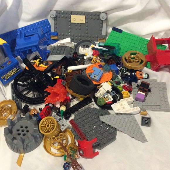 LEGO Ninjago & Avengers - Picture 5 of 16